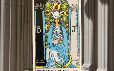 The High Priestess Tarot: Sacred balance of positive and negative. 